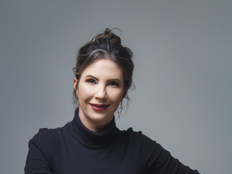 Dra. Bruna Simon Giacomin, advogada previdenciária